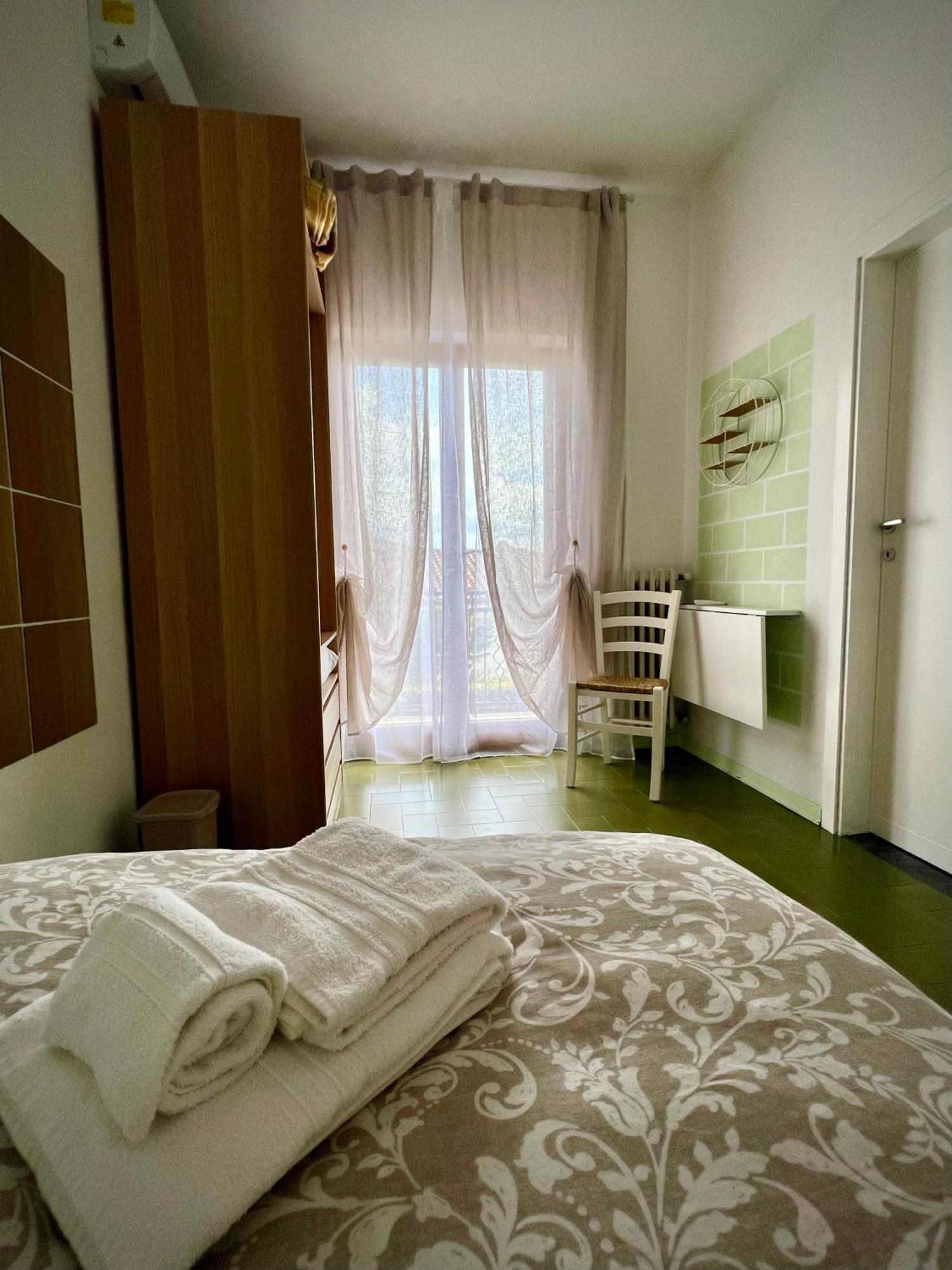 Bed&Breakfast Villa Lorena Forte dei Marmi Phòng bức ảnh